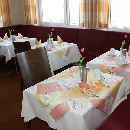 Pension Geno Geisenhausen Екстер'єр фото